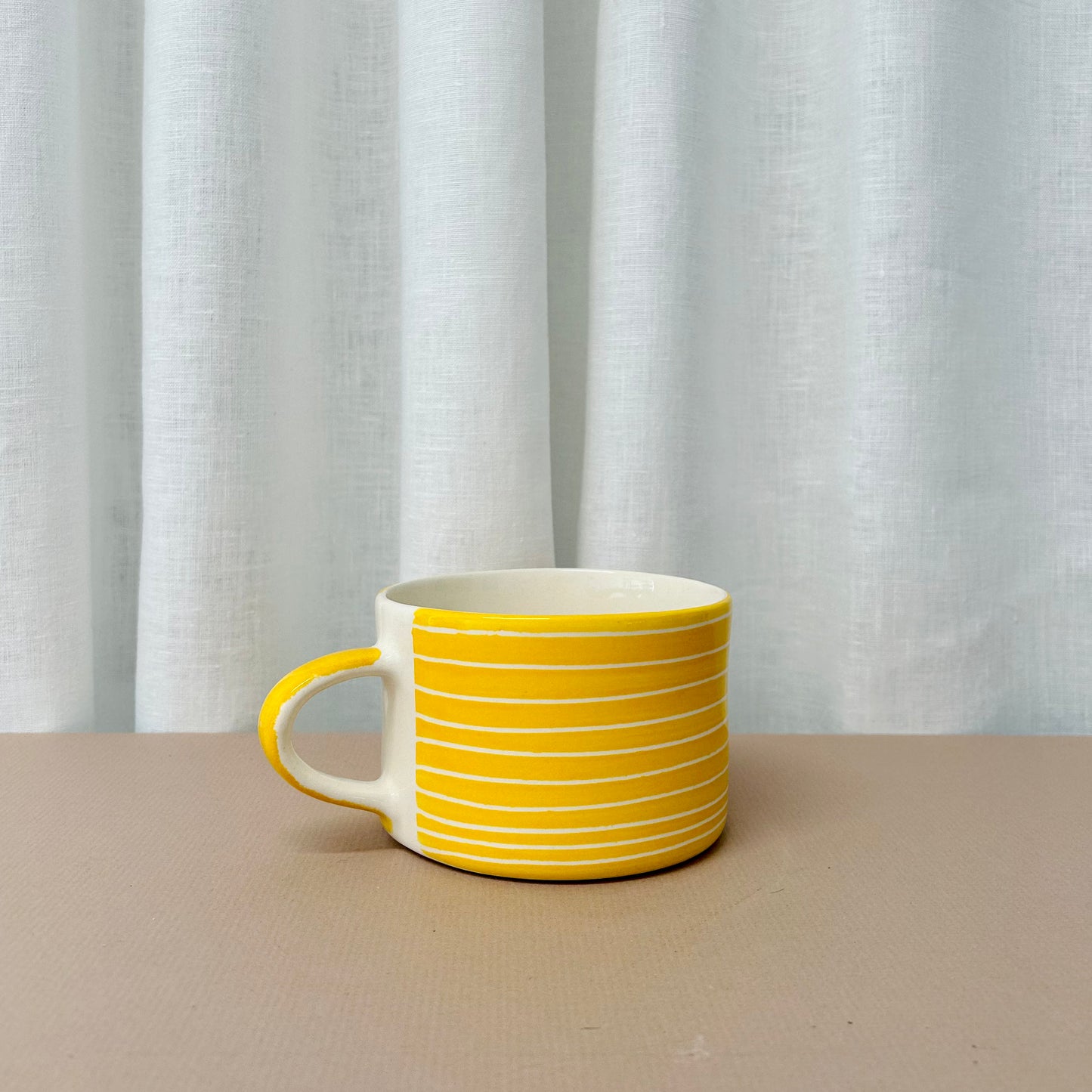 Musango Low Mug - Turmeric Sgraffito
