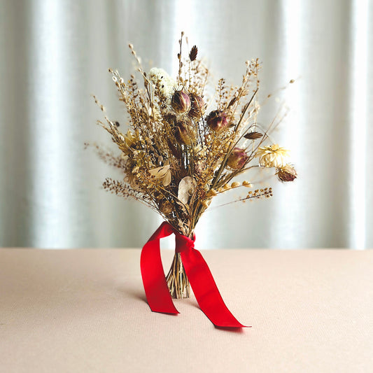 Natural Everlasting Dried Flower Posy